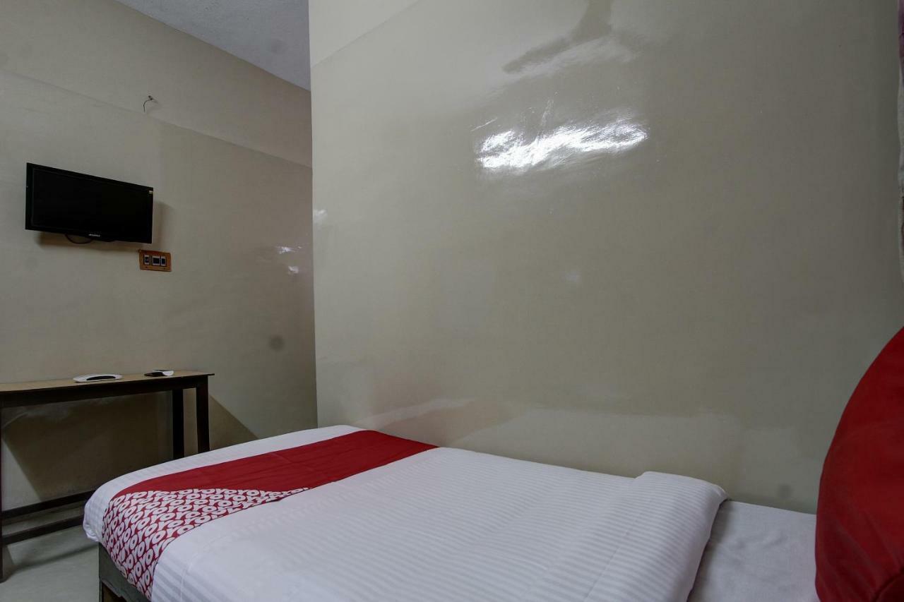 Отель Oyo 44419 Syed Park Residency Тирунелвели Номер фото